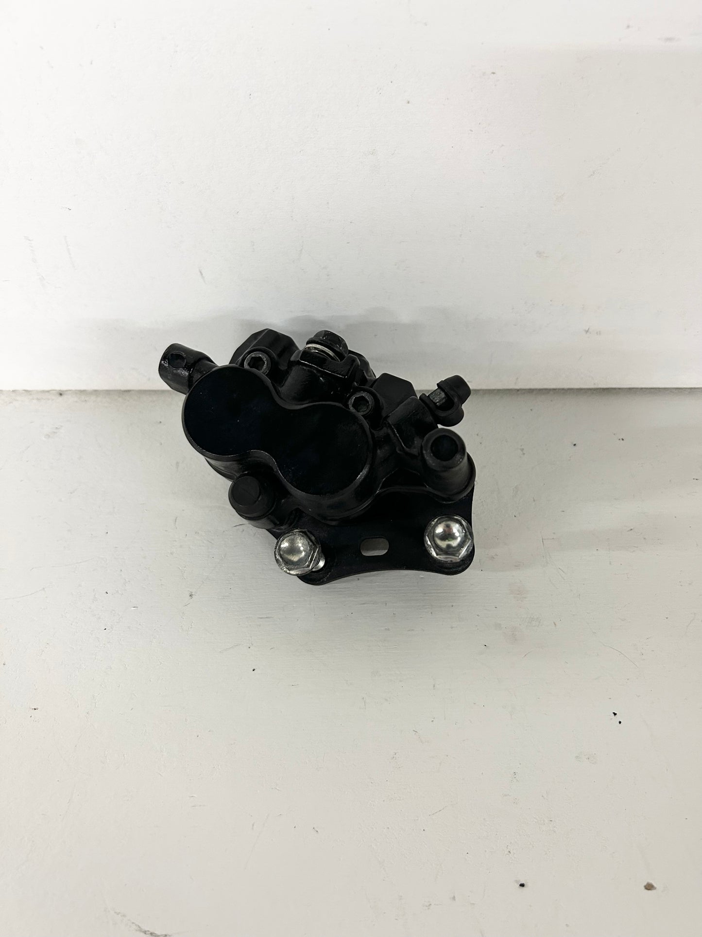 2013 2014 2015 2016 2017 Kawasaki Ninja 300 front brake caliper (GM ID# 001516 )