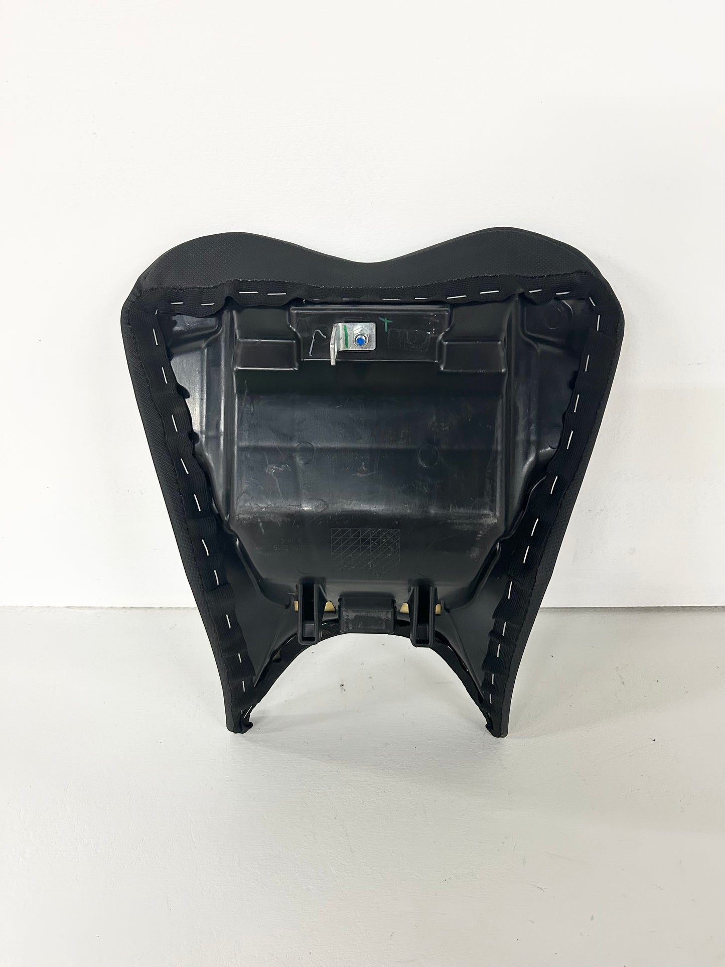 2018 2019 2020 2021 2022 Kawasaki Ninja 400 z400 rider driver seat ( 001164 )