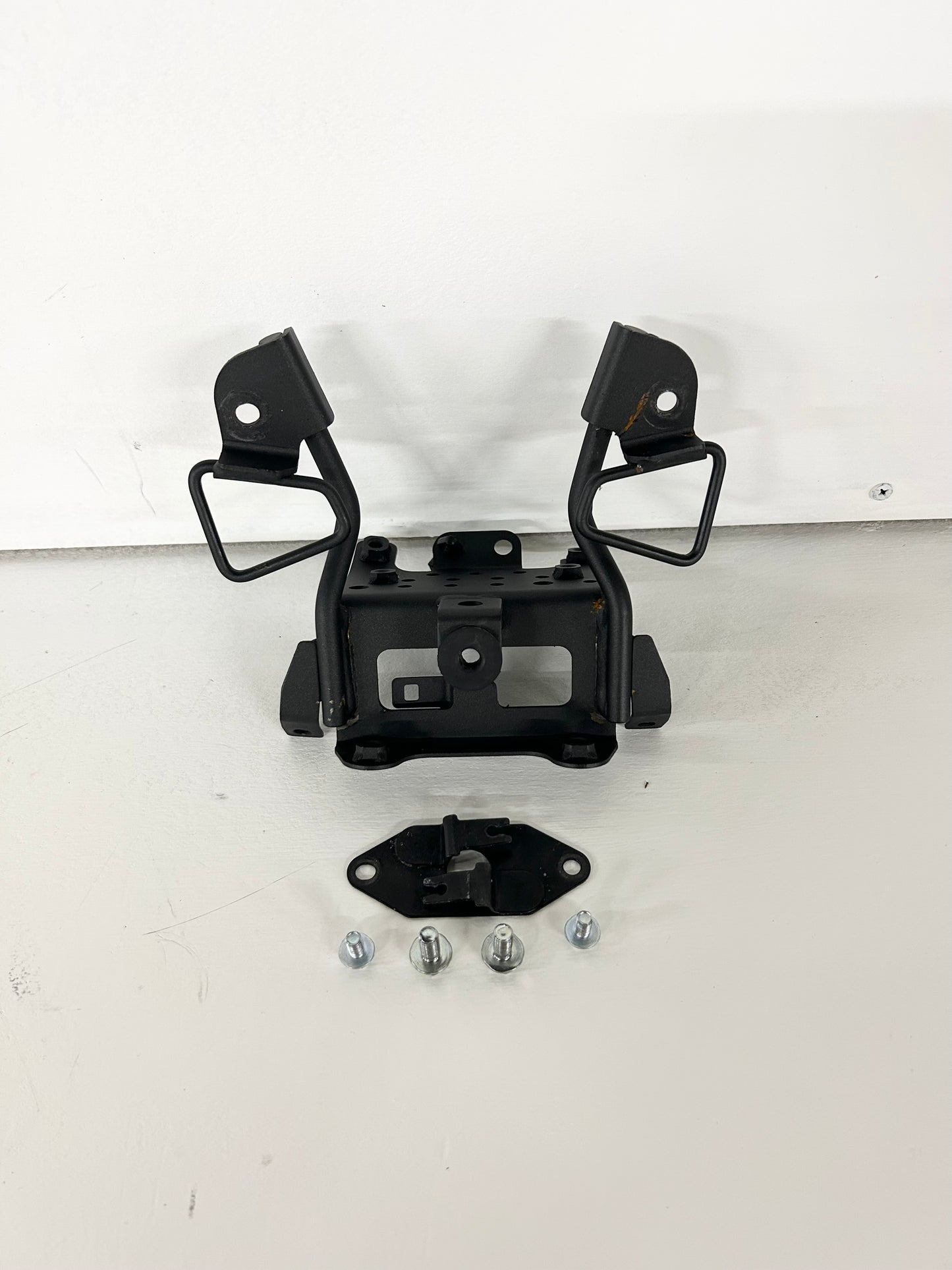 2018 2019 2020 2021 Kawasaki z400 front headlight gauge stay frame bracket ( 001176 )