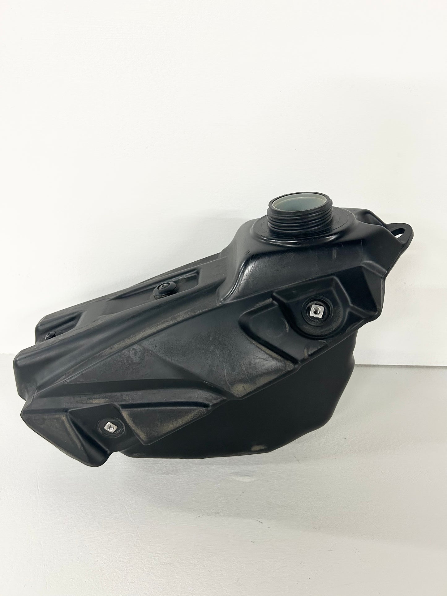 2009 2010 2011 2012 Kawasaki Kx250f gas tank 51001-0305 ( 001020 )