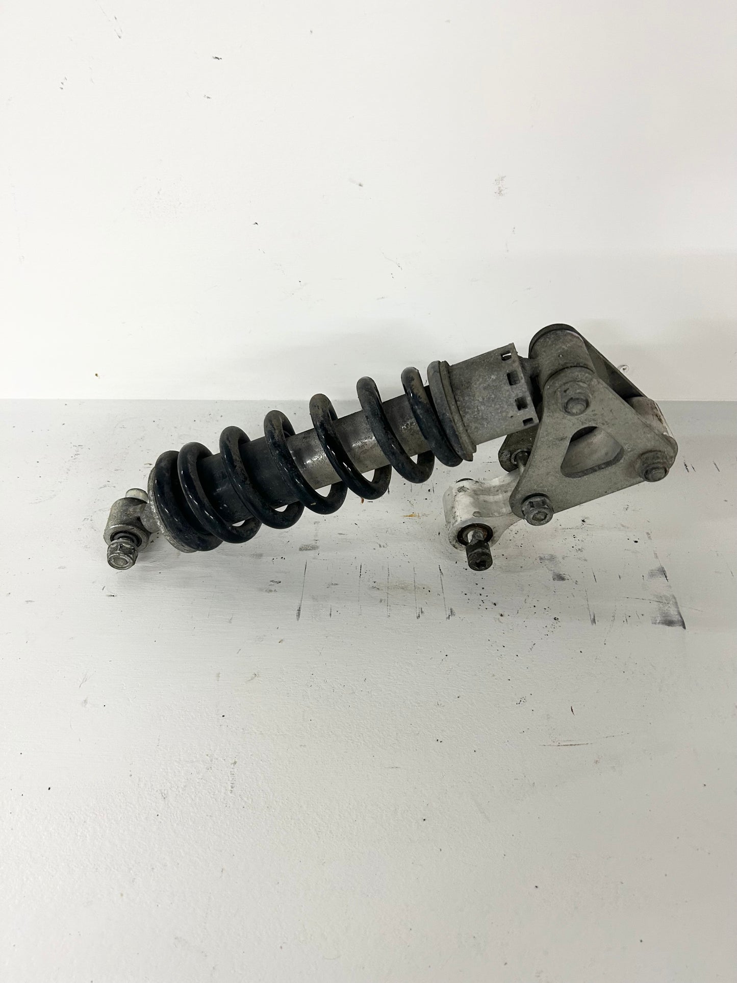 2013 2014 2015 Honda CBR500R rear suspension shock with linkage (GM ID# 001603 )