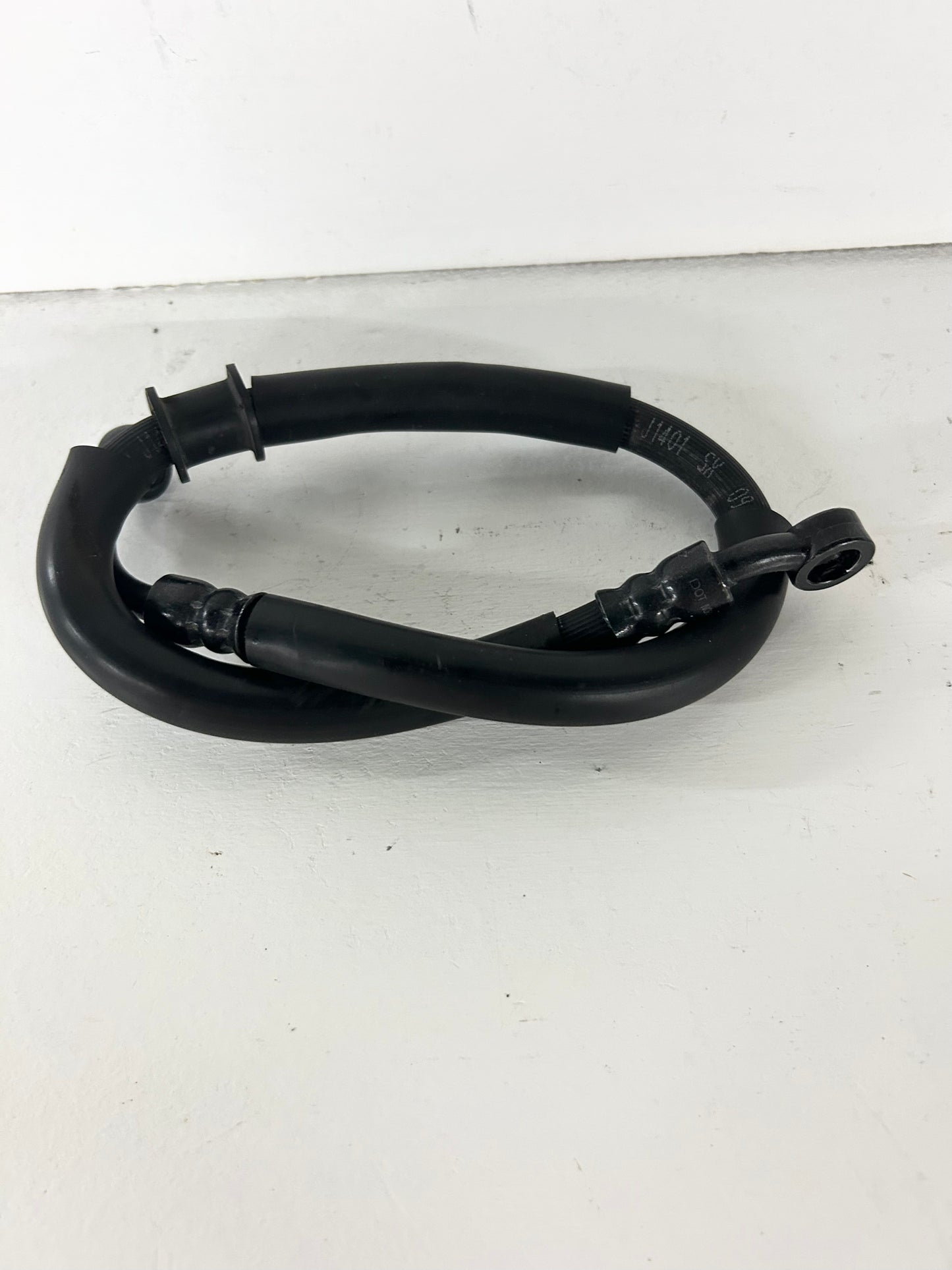 2009 2010 2011 2012 2013 2014 2015 2016 Yamaha FZ6R rear brake line (GM ID# 001323 )