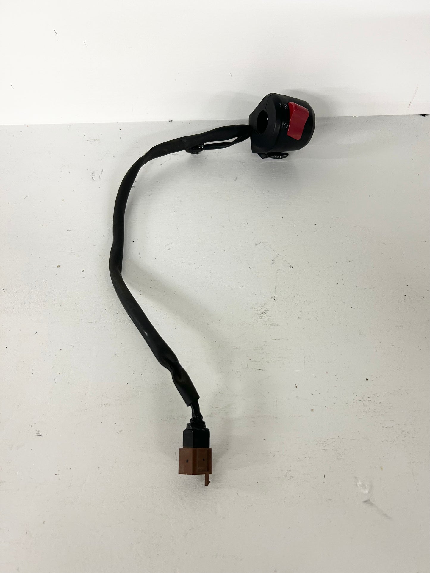 2015 2016 2017 2018 2019 2020 2021 2022 Honda CBR300R CBR 300 R kill start switch (GM ID# 001632 )