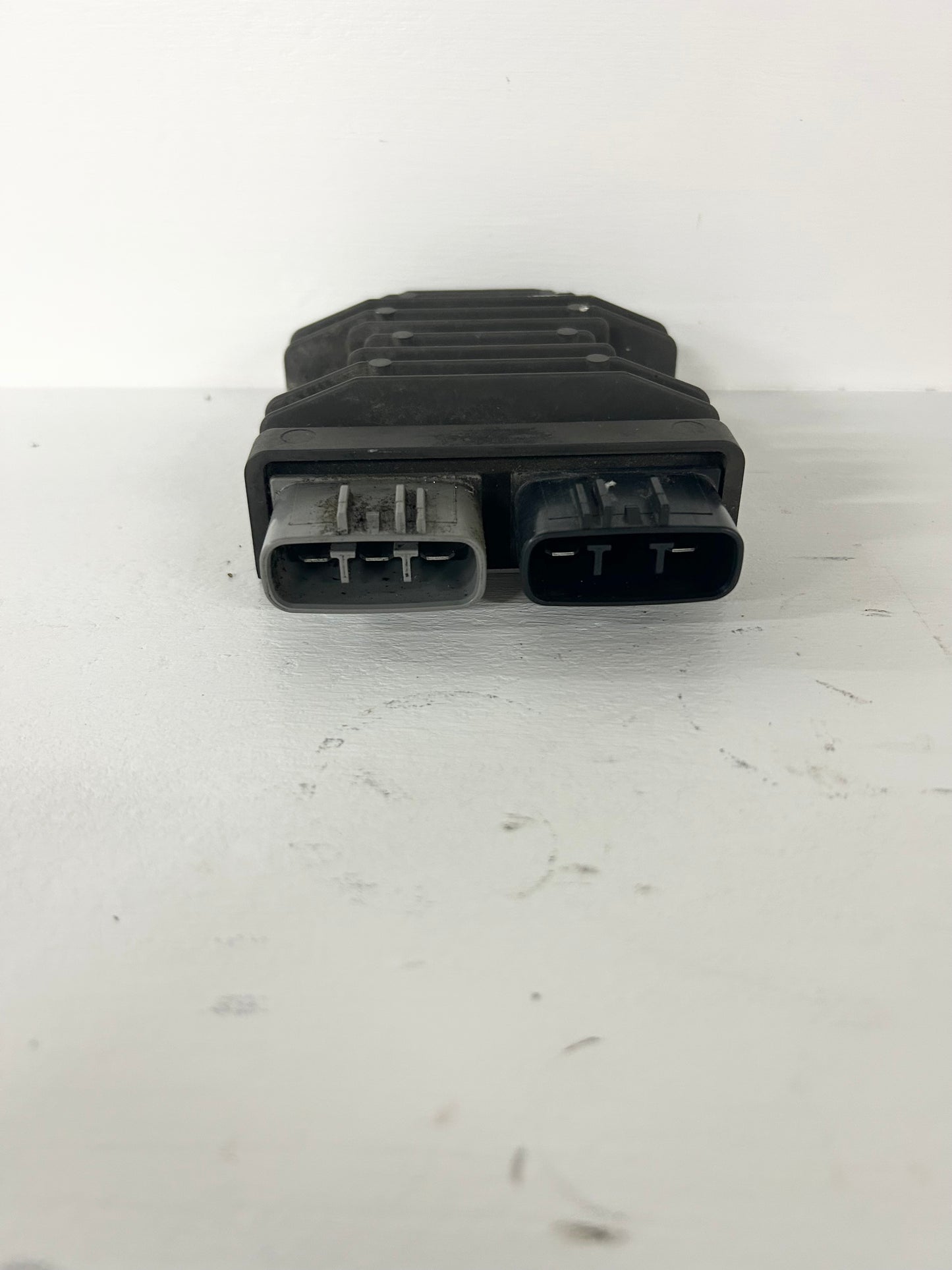 2013 2014 2015 Honda CBR500R voltage regulator rectifier (GM ID# 001570 )