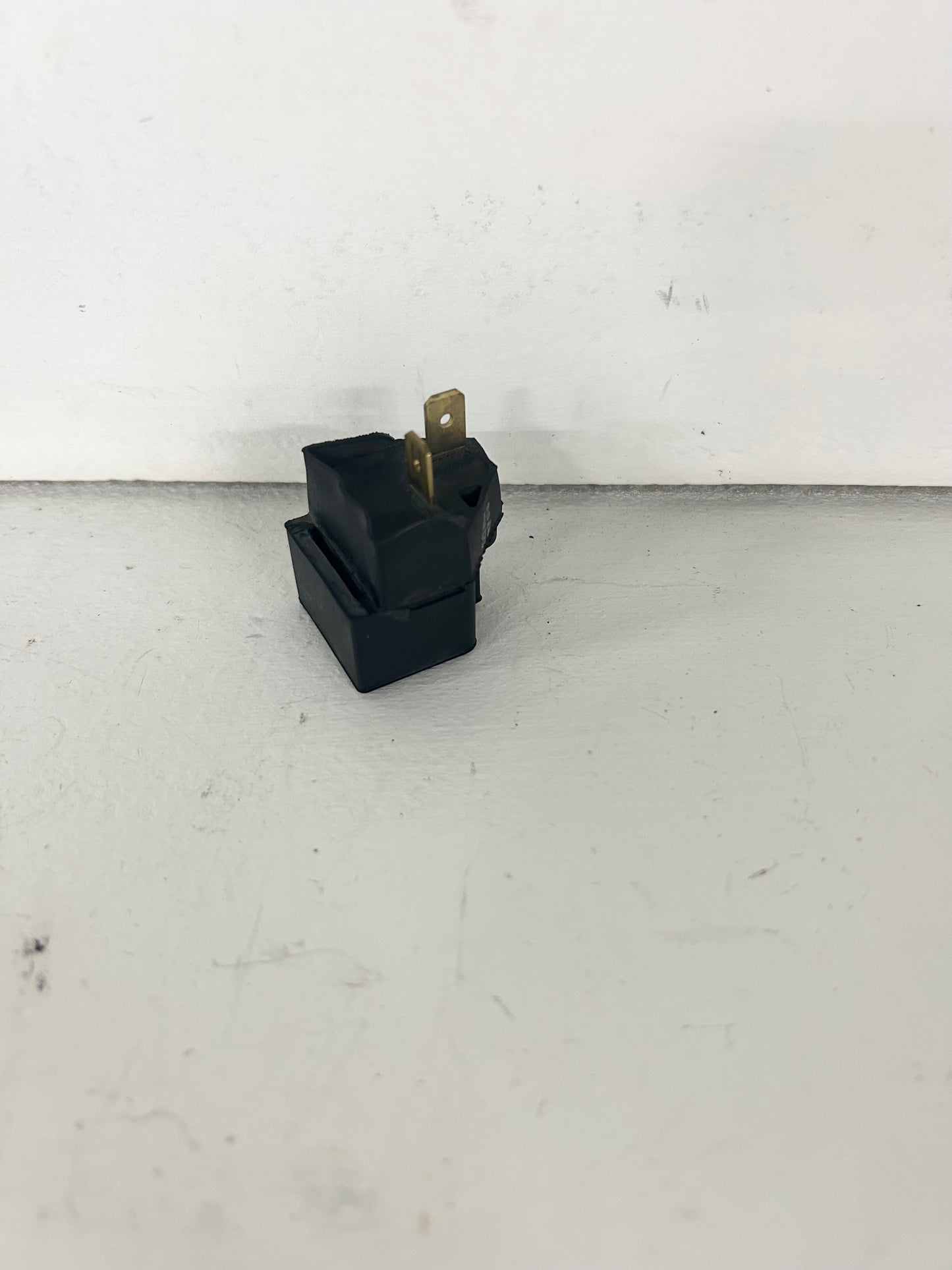 2018 2019 2020 2021 2022 Kawasaki Ninja 400 Z400 relay (GM ID# 001426 )