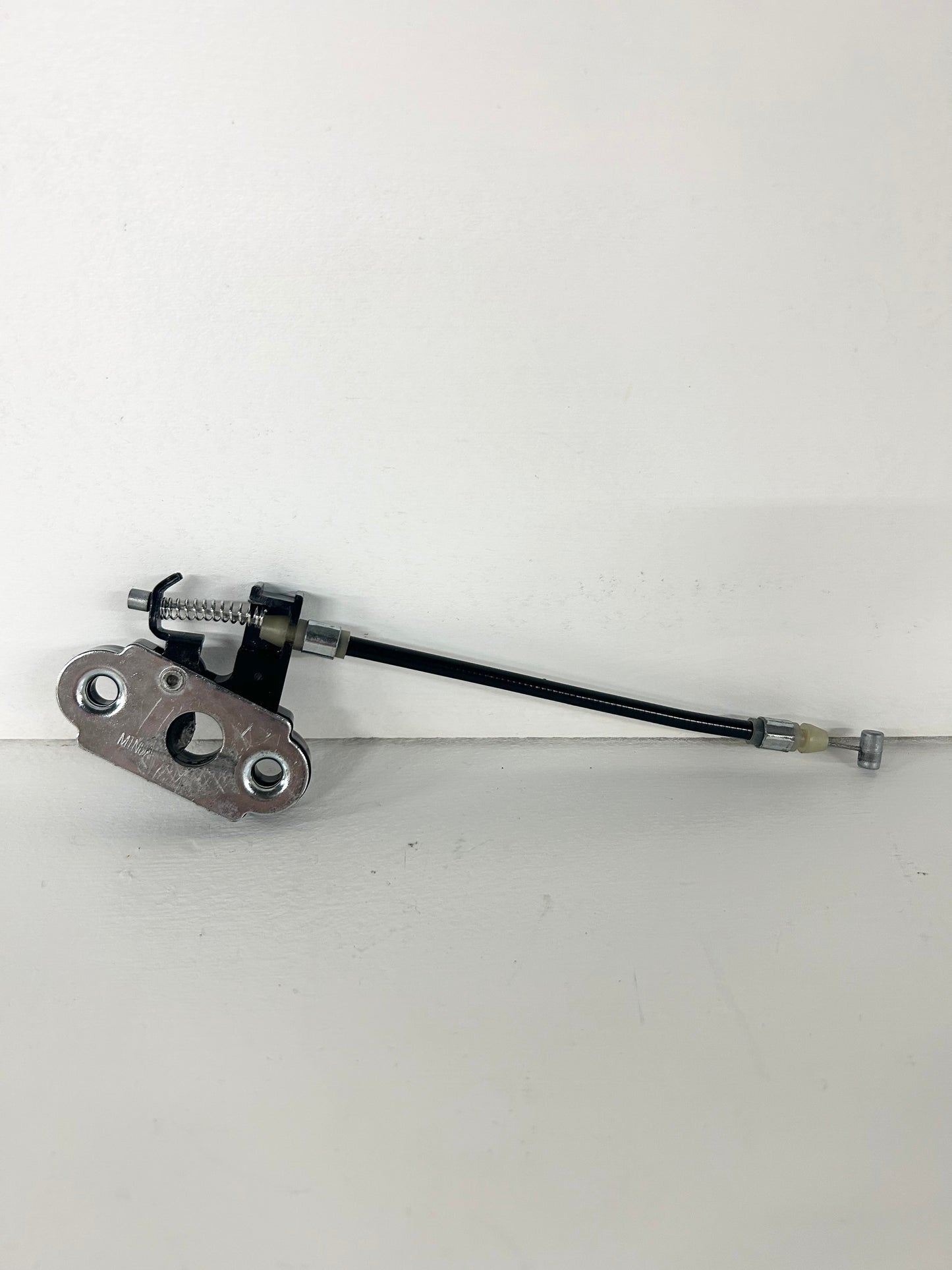 2013 2014 2015 2016 2017 Kawasaki ninja 300 seat lock mechanism 27016-0075 ( 001076 )