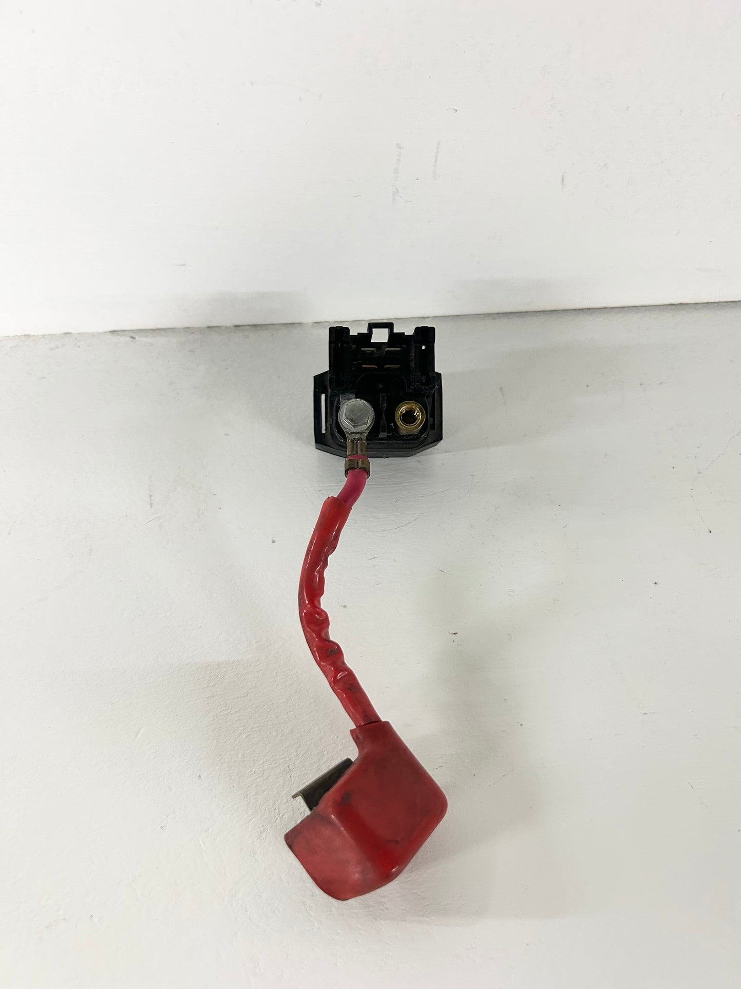 2009 2010 2011 2012 2013 2014 2015 2016 Yamaha FZ6R starter relay solenoid (GM ID# 001308 )