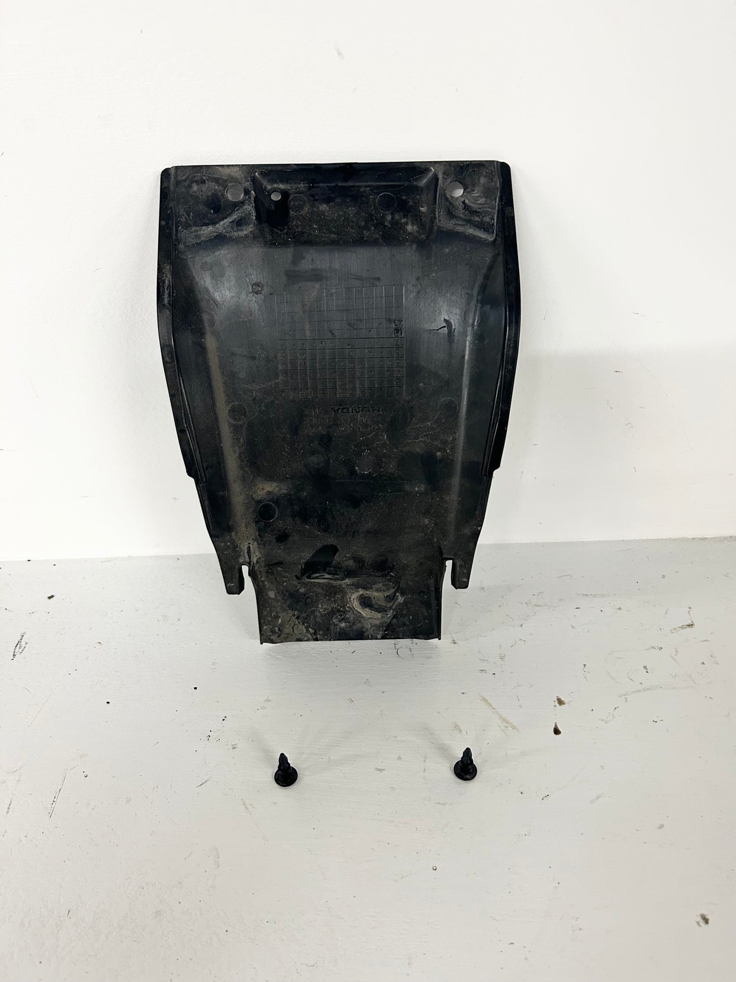 2015 2016 2017 2018 2019 2020 2021 2022 Honda CBR300R CBF 300 R rear undertail trim piece (GM ID# 001665 )