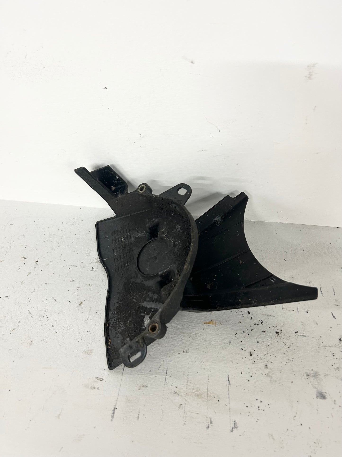 2013 2014 2015 Honda CBR500R front sprocket guard (GM ID# 001606 )