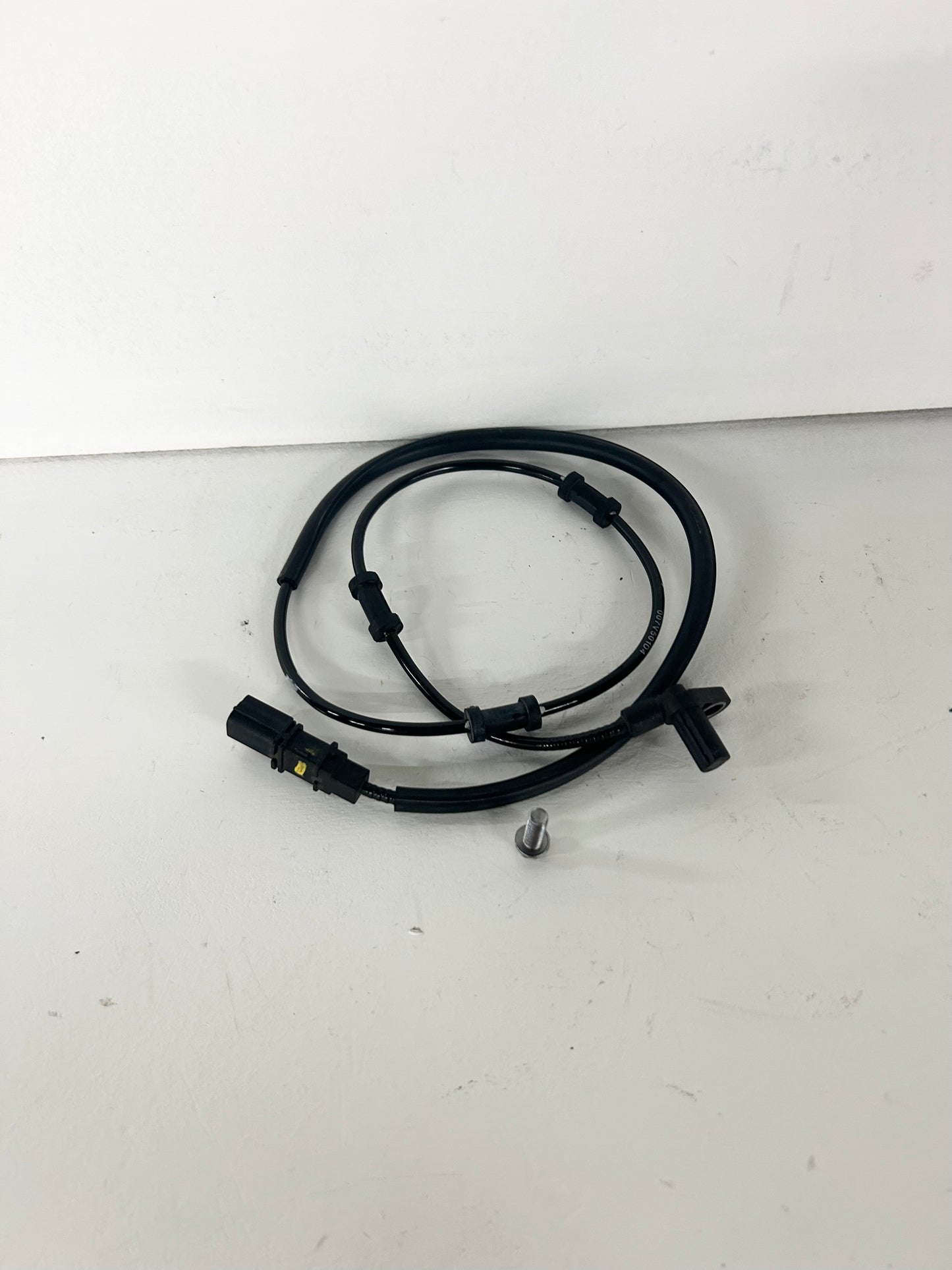 2019 2020 2021 2022 Kawasaki Ninja 400 z400 rear ABS Wire (GM ID# C-4-001214-(A9) )