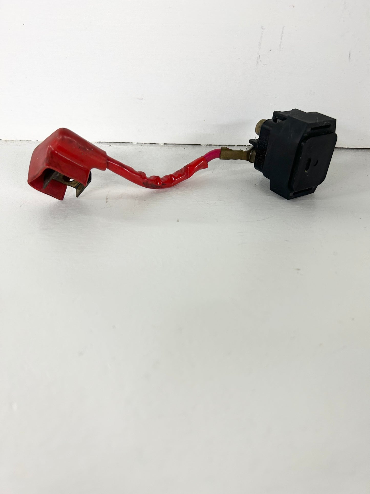 2009 2010 2011 2012 2013 2014 2015 2016 Yamaha FZ6R starter relay solenoid (GM ID# 001308 )