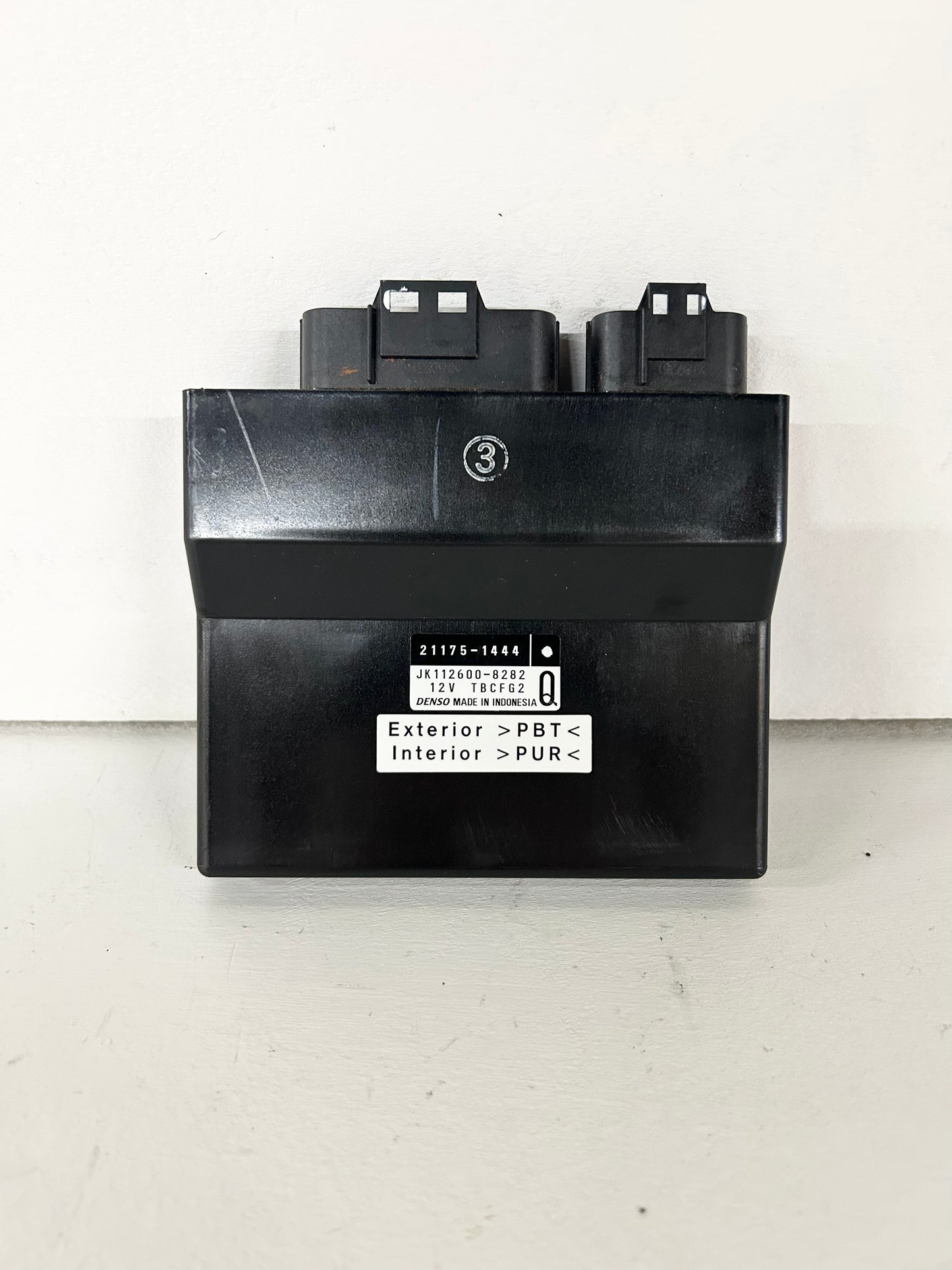 2019 2020 2021 2022 Kawasaki z400 ECU computer ( 001190 )