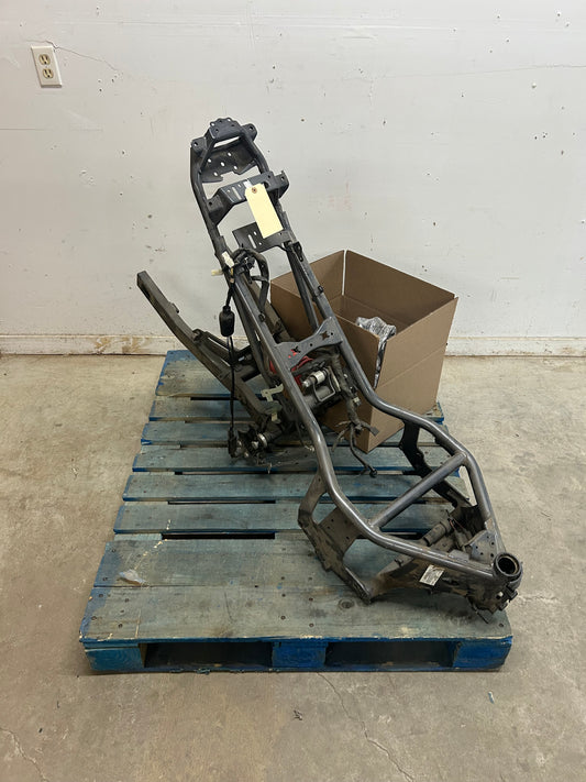 2009-2016 Yamaha FZ6R Parts Pallet ( BB )