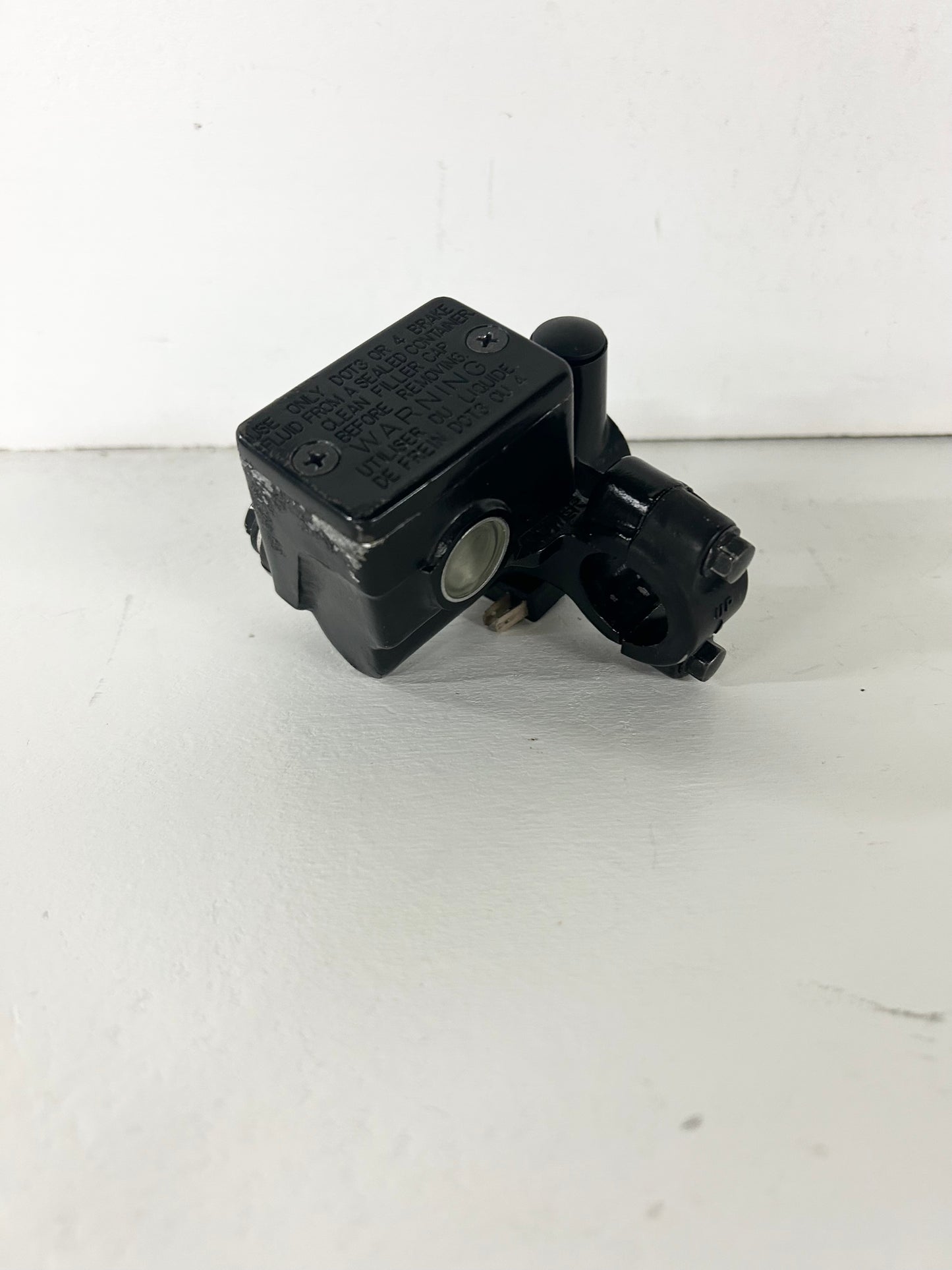 2013 2014 2015 2016 2017 Kawasaki Ninja 300 front brake master cylinder (GM ID# 001497 )
