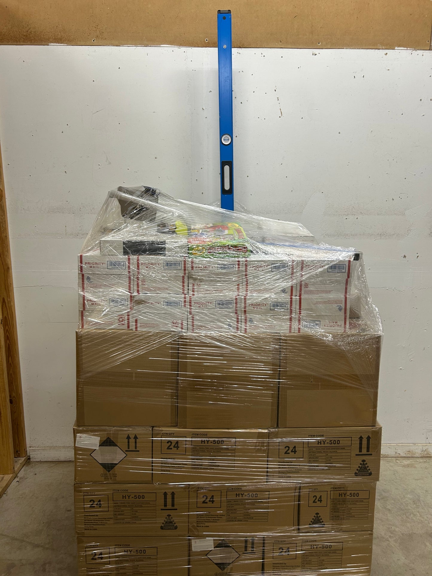 AS-IS Mixed Merchandise Pallet ( 001042 ) ( BB )