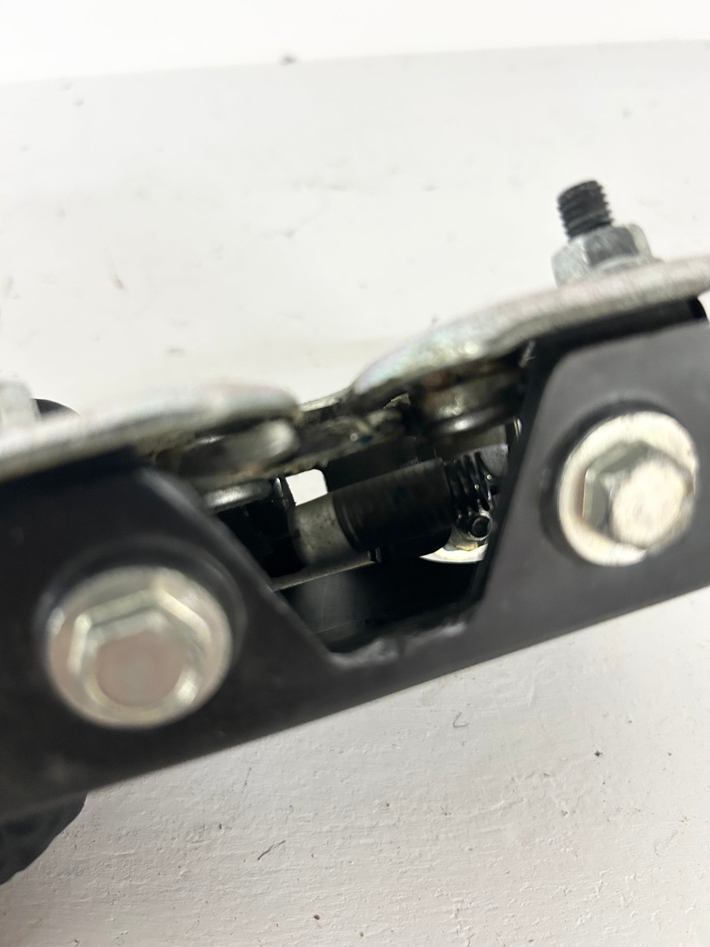 2015 2016 2017 2018 2019 2020 2021 2022 Honda CBR300R CBR 300 R seat lock mechanism (GM ID# 001645 )