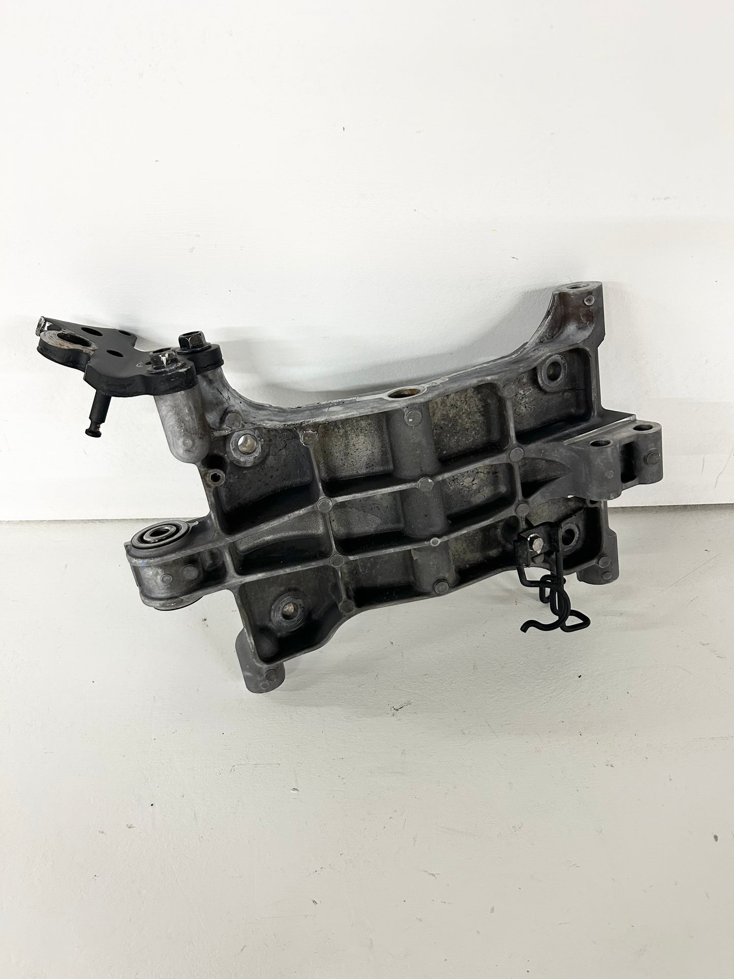 2018 2019 2020 2021 2022 Kawasaki ninja 400 z400 Engine mount swingarm swing arm bracket (GM ID# 001249 )