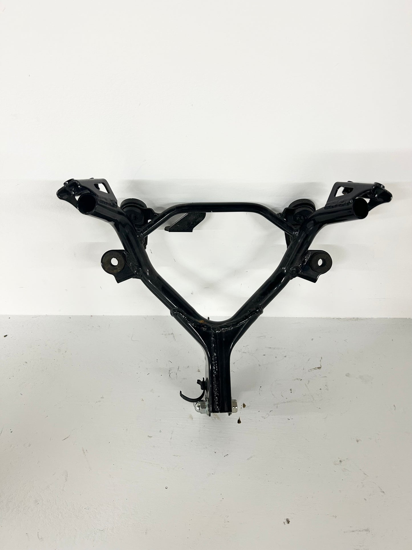 2015 2016 2017 2018 2019 2020 2021 2022 Honda CBR300R CBR 300 R upper fairing stay (GM ID# 001657 )