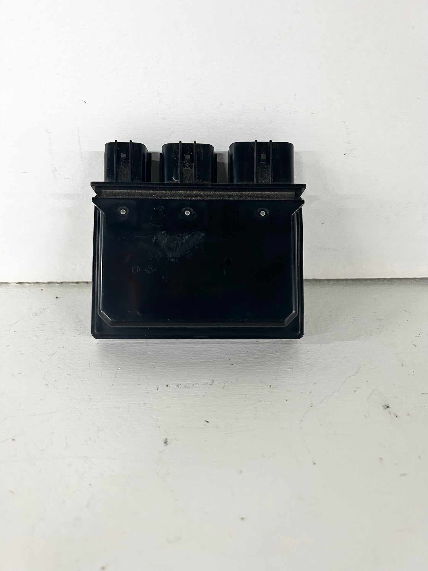2013 2014 2015 2016 2017 Kawasaki Ninja 300 relay assembly junction box (GM ID# 001337 )
