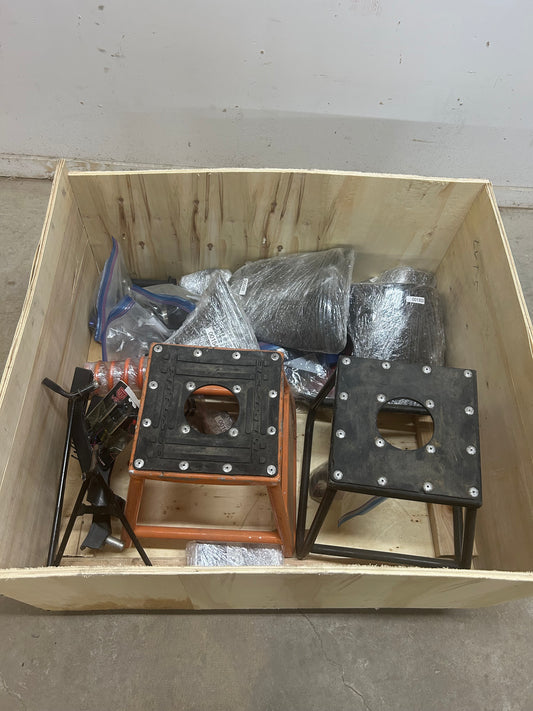 AS-IS Motorcycle Pallet ( 001048 ) ( BB )