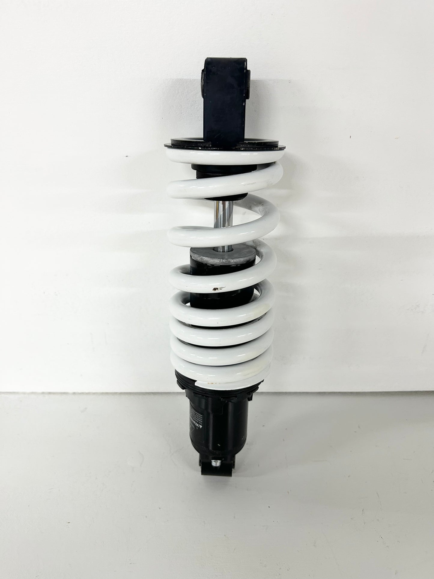 2017 2018 2019 2020 2021 2022 KTM Duke 390 rear shock suspension ( 001150 )