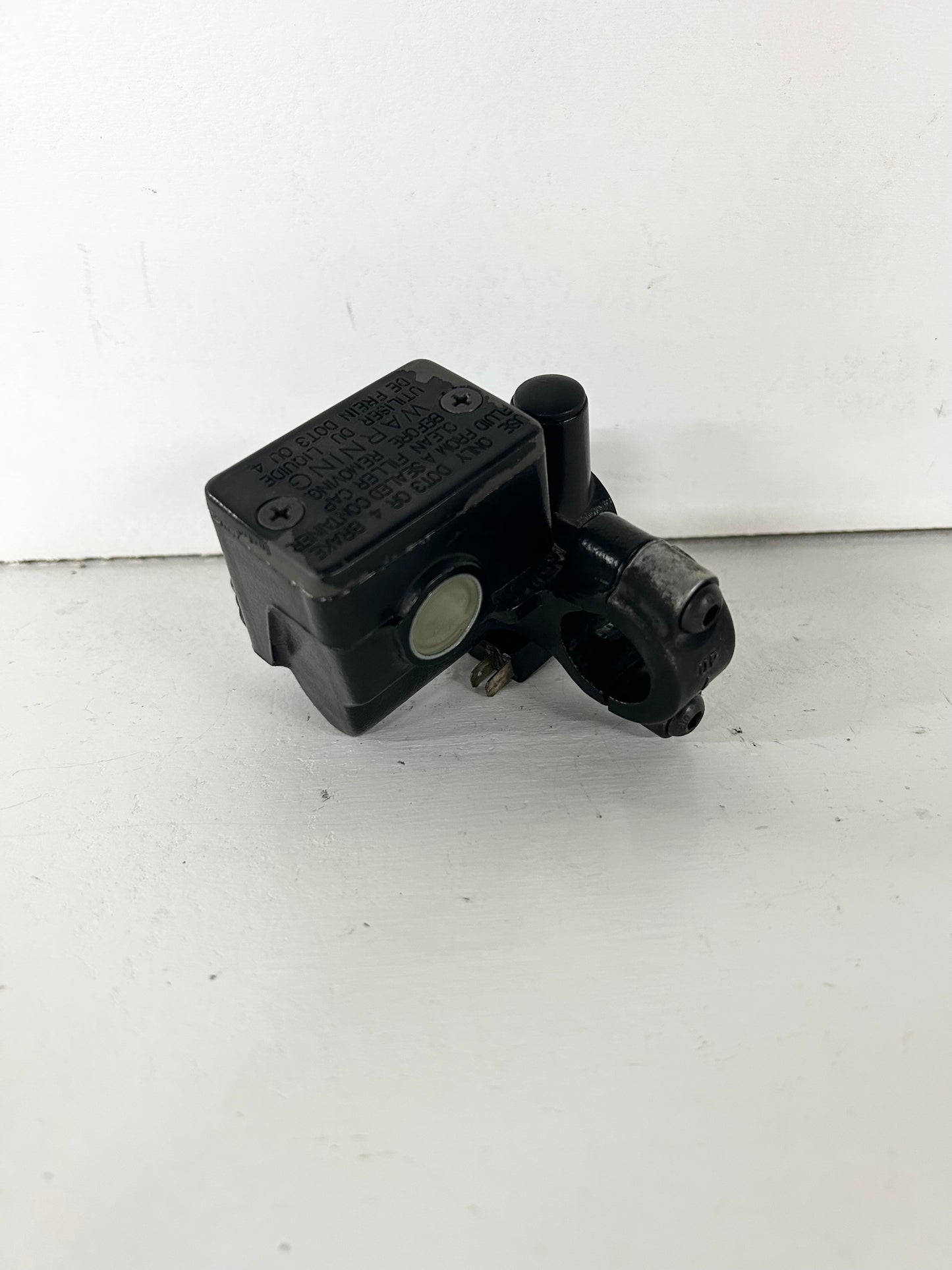 2013 2014 2015 2016 2017 Kawasaki Ninja 300 front brake master (GM ID# 001373 )