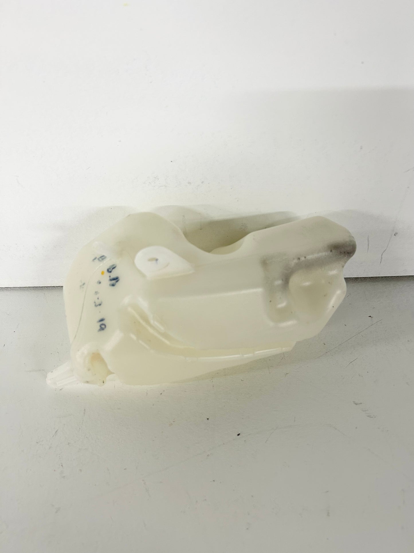 2018 2019 2020 2021 2022 Kawasaki z400 coolant reservoir ( 001196 )