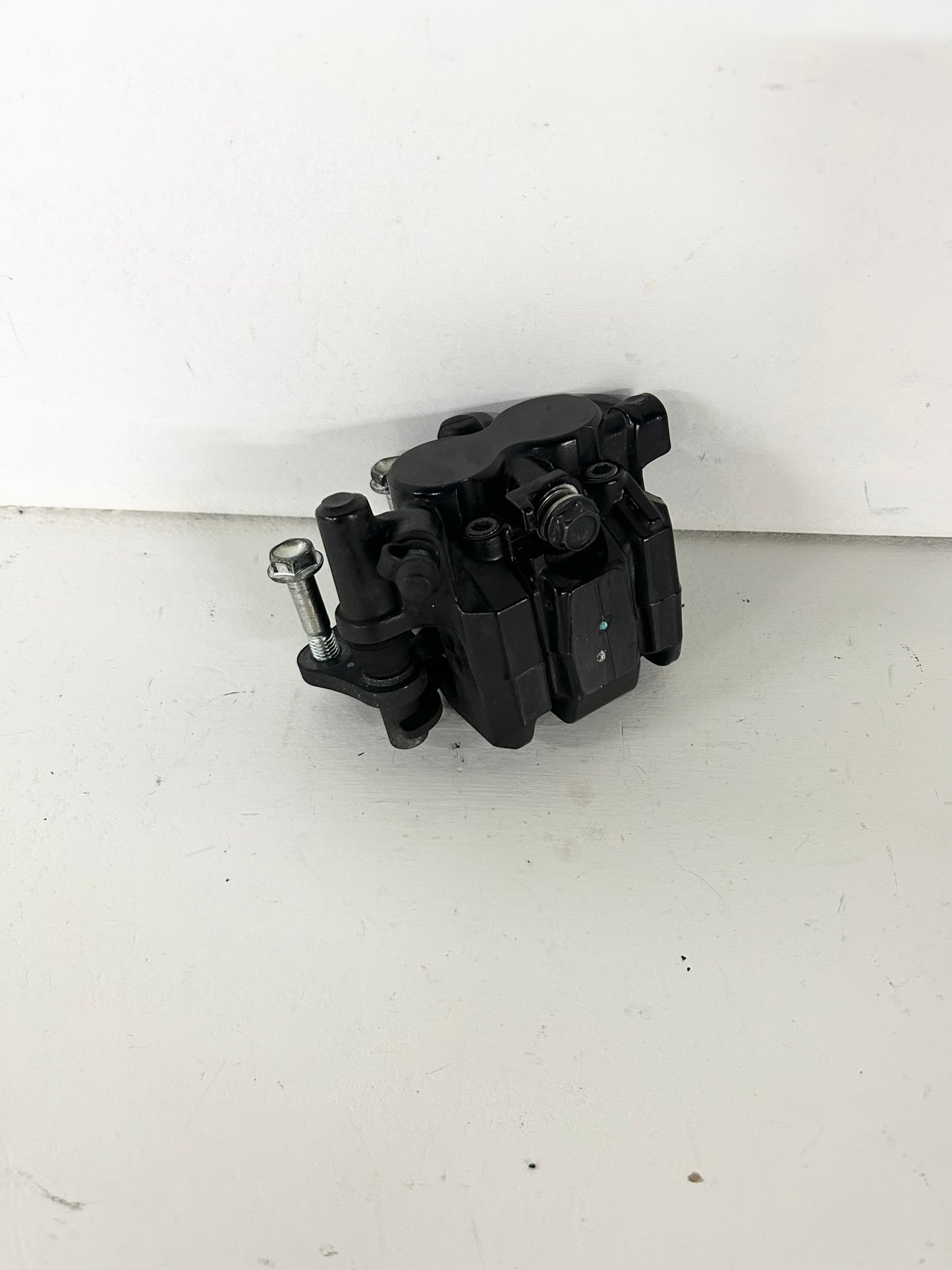 2013 2014 2015 2016 2017 Kawasaki Ninja 300 front brake caliper (GM ID# 001516 )
