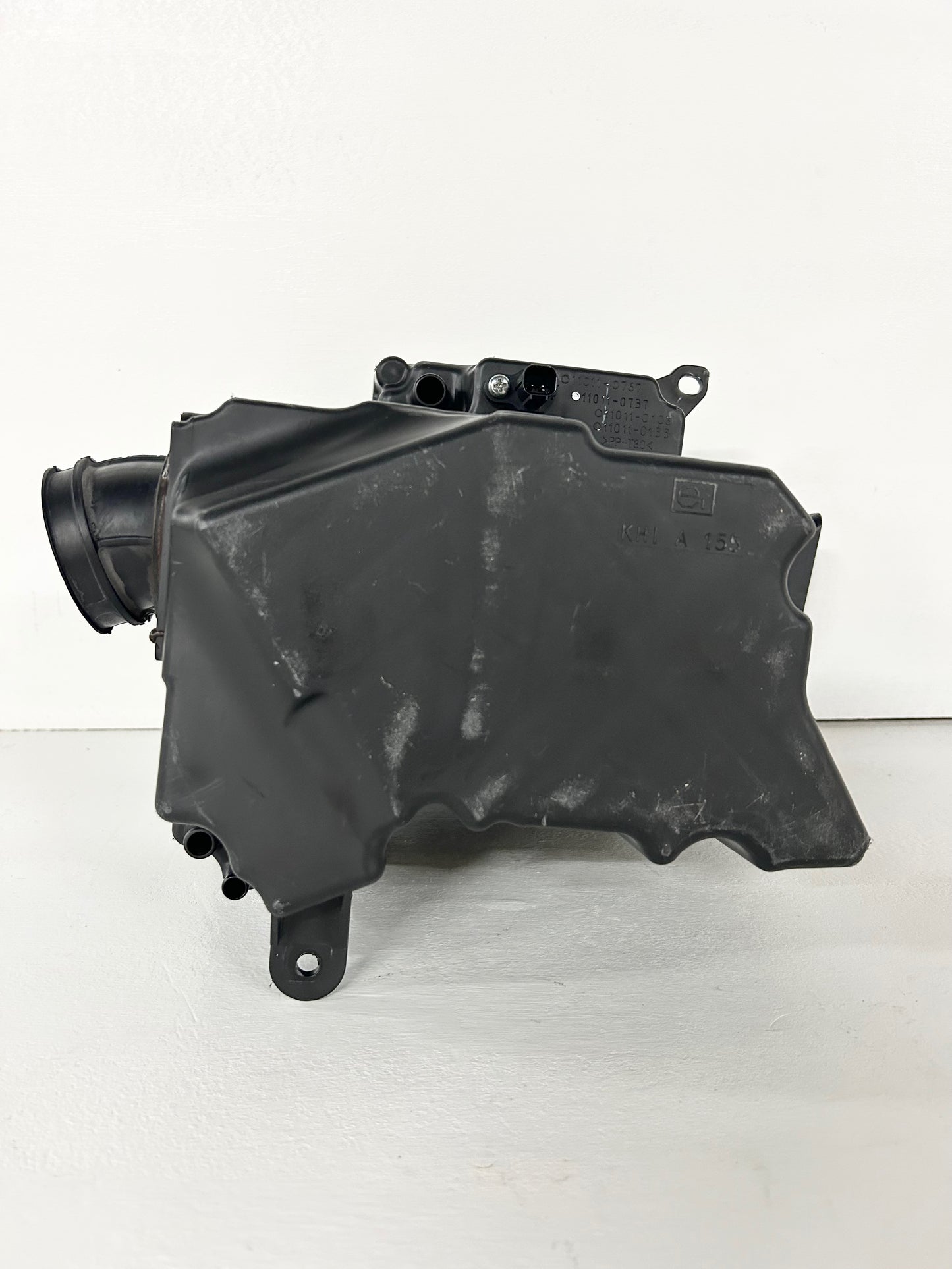 2013 2014 2015 2016 2017 Kawasaki ninja 300 air box 11038-0035 ( 001053 )