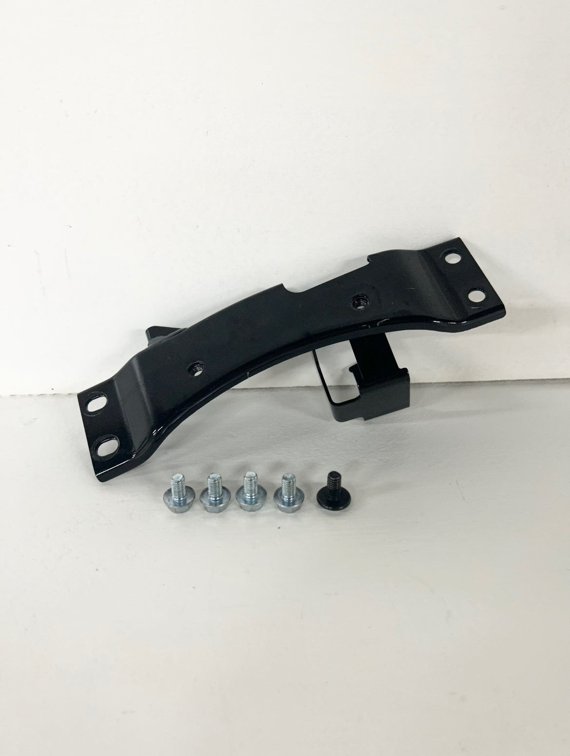 2013 2014 2015 2016 2017 Kawasaki ninja 300 gas tank bracket 32052-0718 ( 001067 )