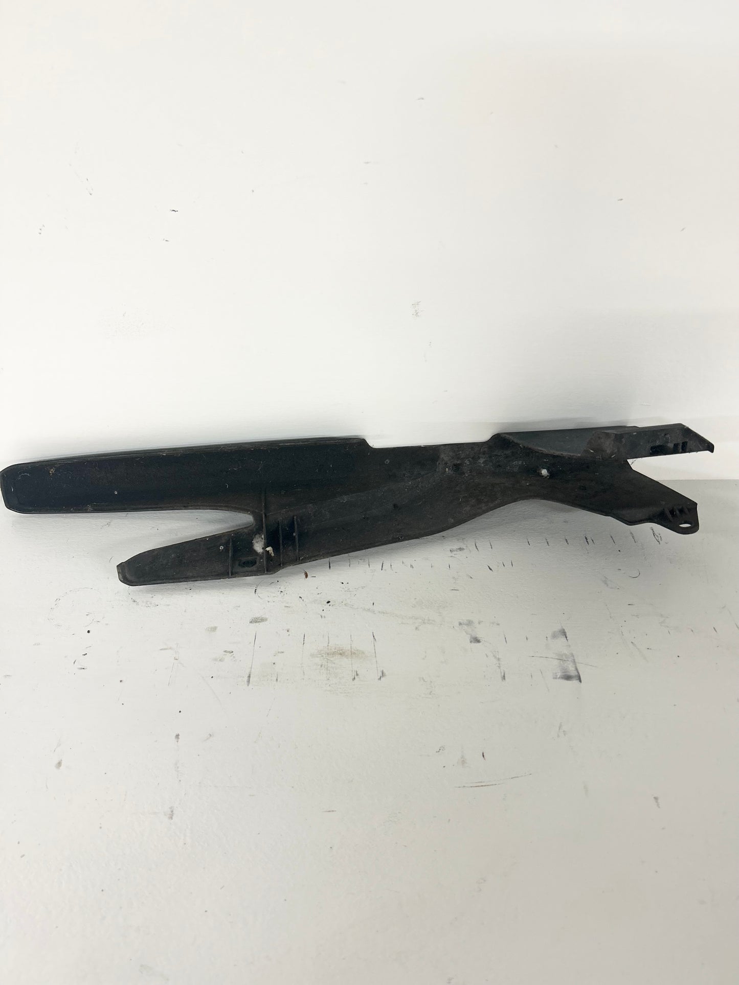 2013 2014 2015 Honda CBR500R Chain Guard (GM ID# 001557 )