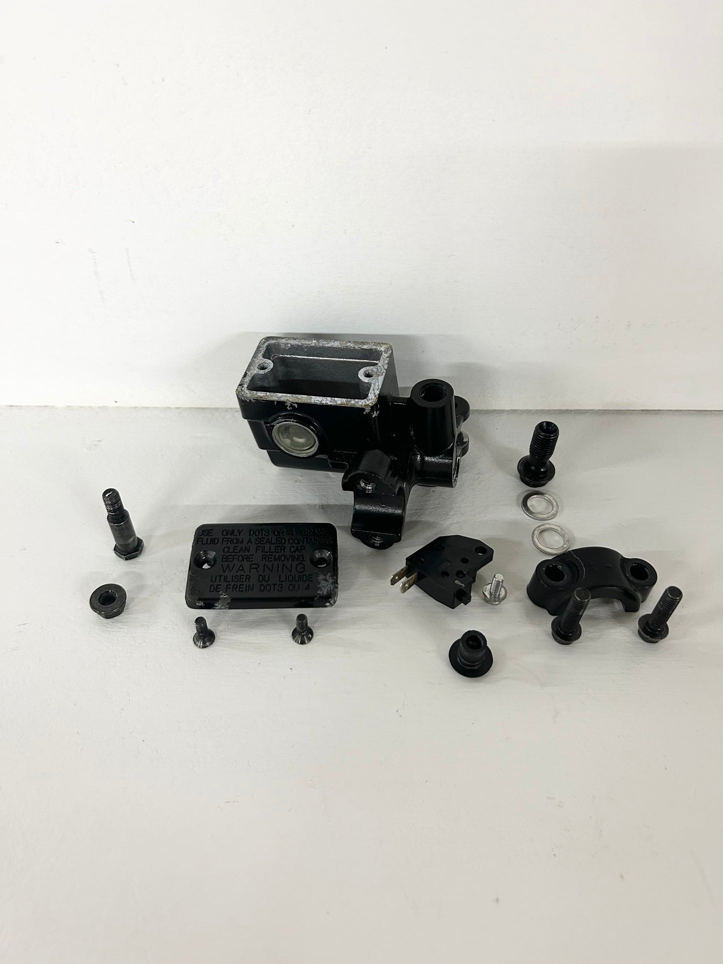 2013 2014 2015 2016 2017 Kawasaki ninja 300 front brake master 43015-0110 ( 001078 )
