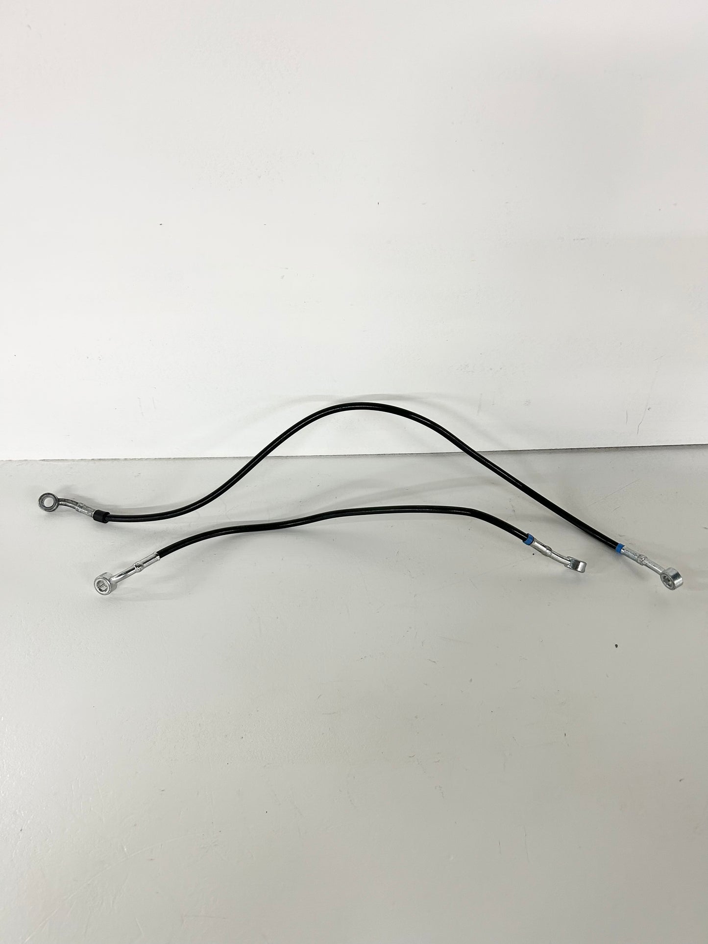 2020 2021 2022 KTM Duke 390 front ABS brake lines ( 001148 )