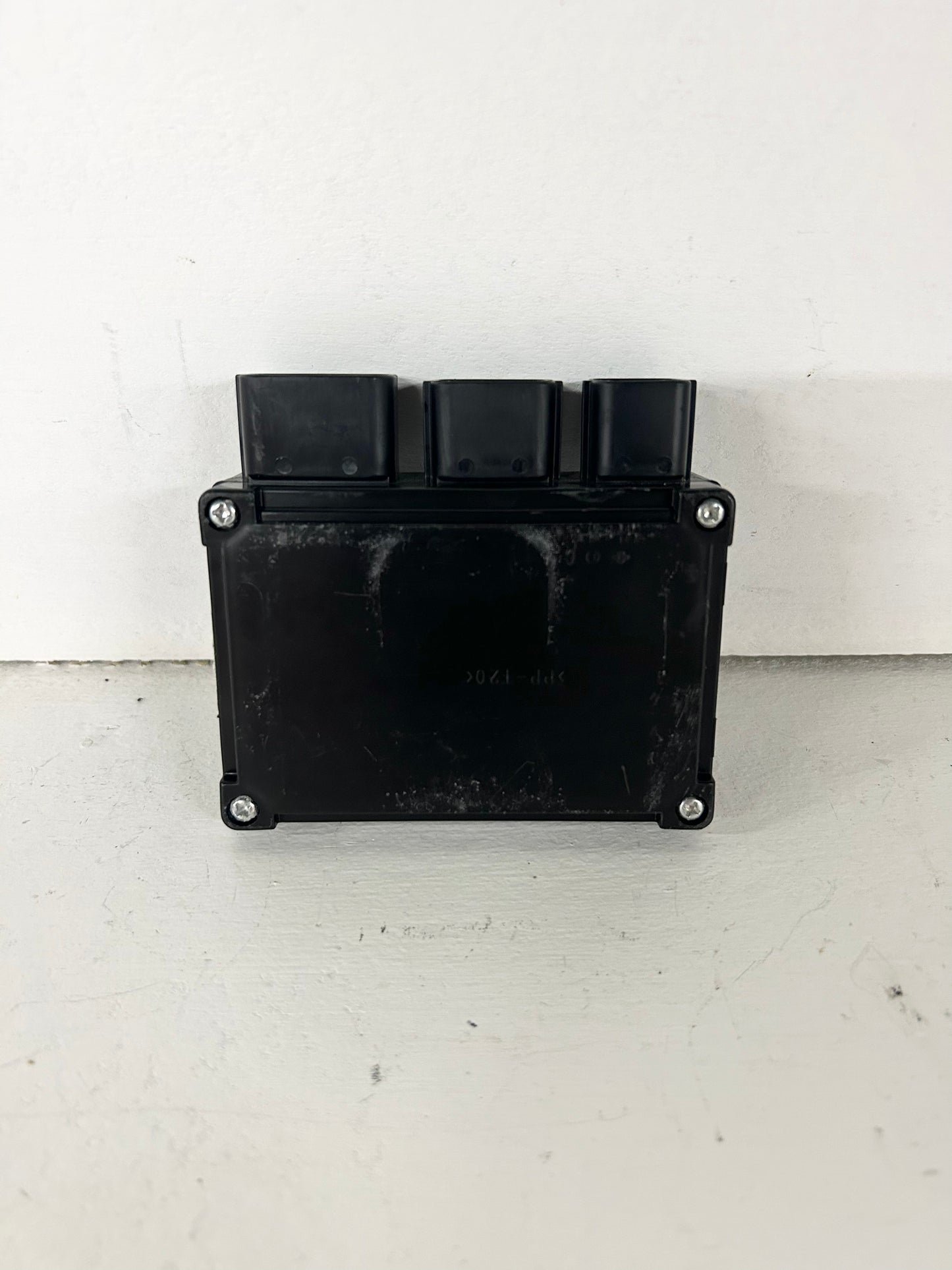 2013 2014 2015 2016 2017 Kawasaki Ninja 300 relay assembly junction box (GM ID# 001337 )