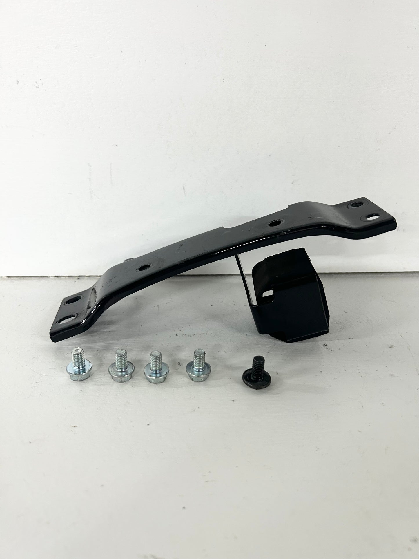 2013 2014 2015 2016 2017 Kawasaki Ninja 300 gas tank bracket (GM ID# 001363 )