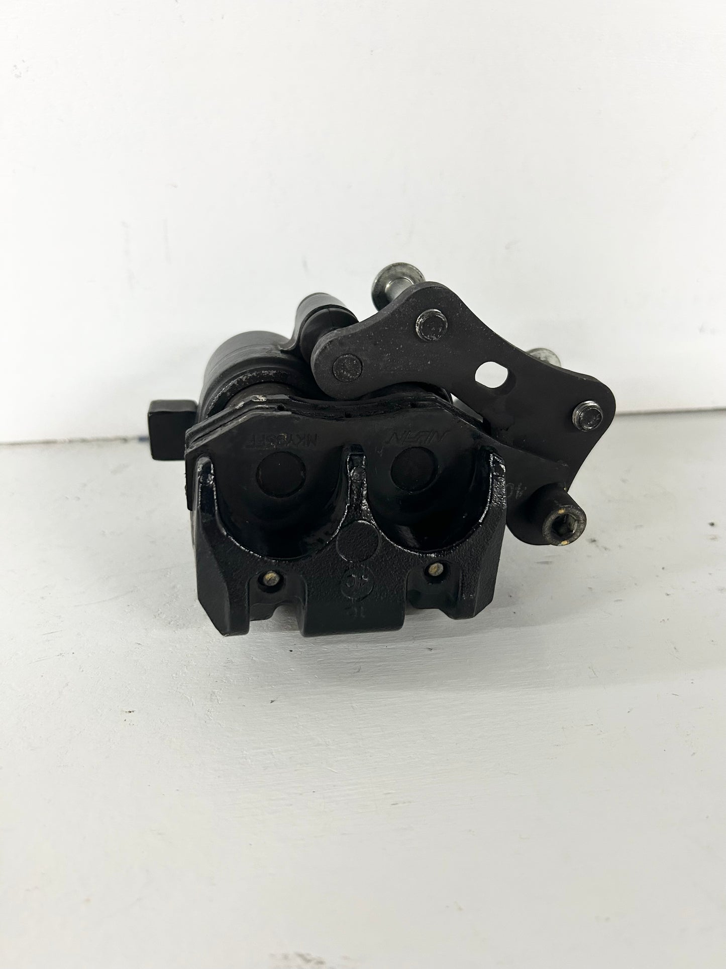 2013 2014 2015 2016 2017 Kawasaki ninja 300 front brake caliper (GM ID# 001398 )