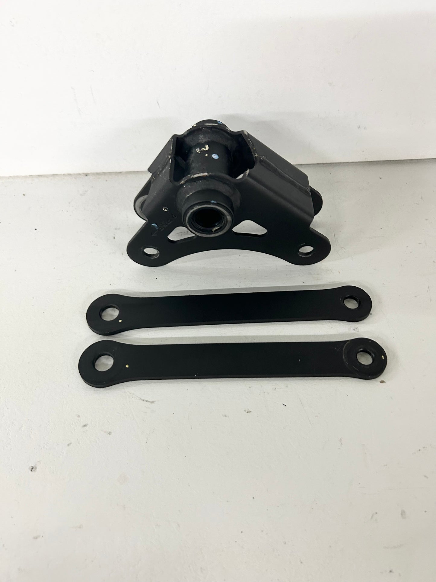 2018 2019 2020 2021 2022 Kawasaki Ninja 400 Z400 rear dogbone swing arm shock linkage (GM ID# 001469 )