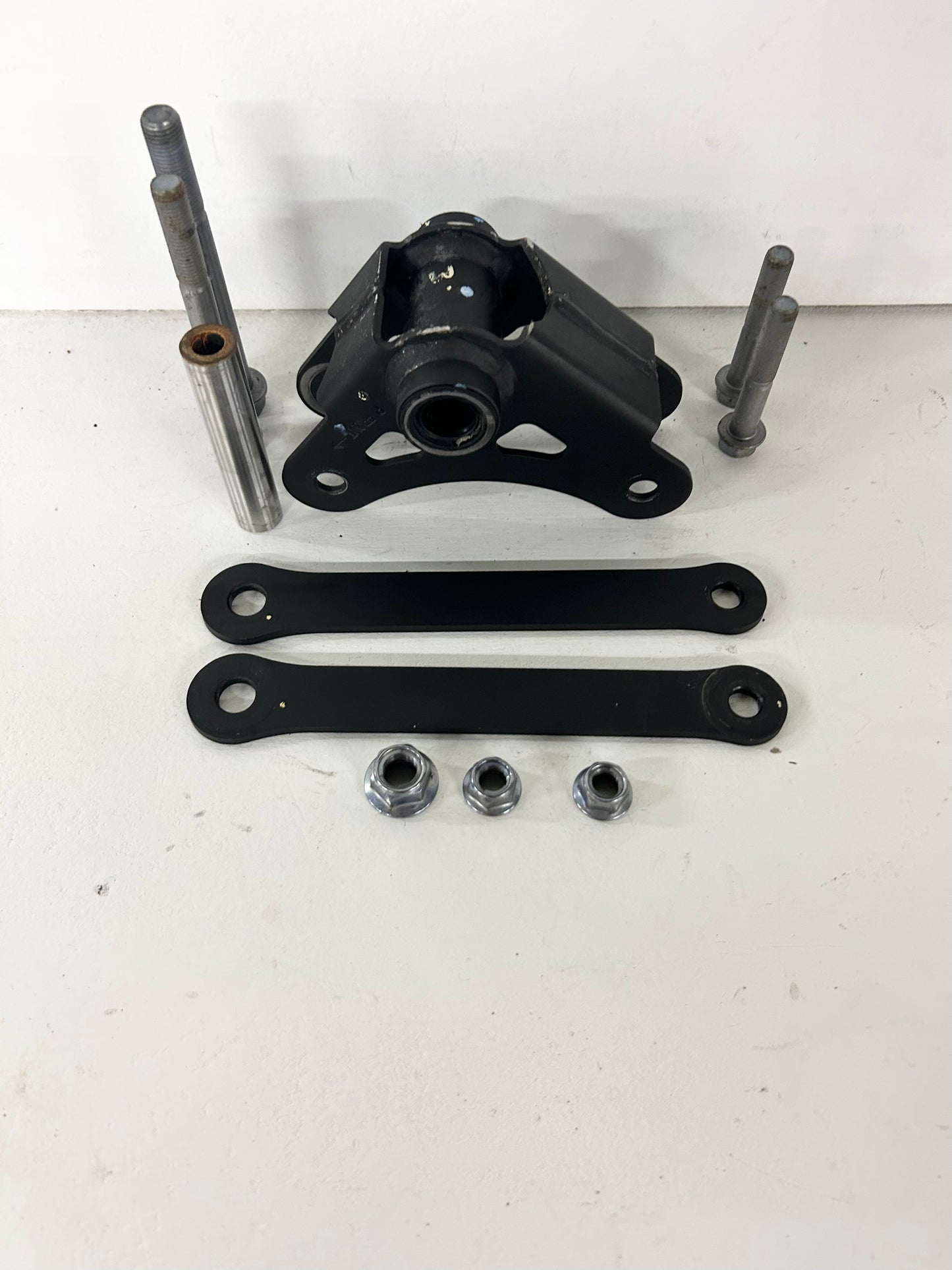 2018 2019 2020 2021 2022 Kawasaki Ninja 400 Z400 rear dogbone swing arm shock linkage (GM ID# 001469 )