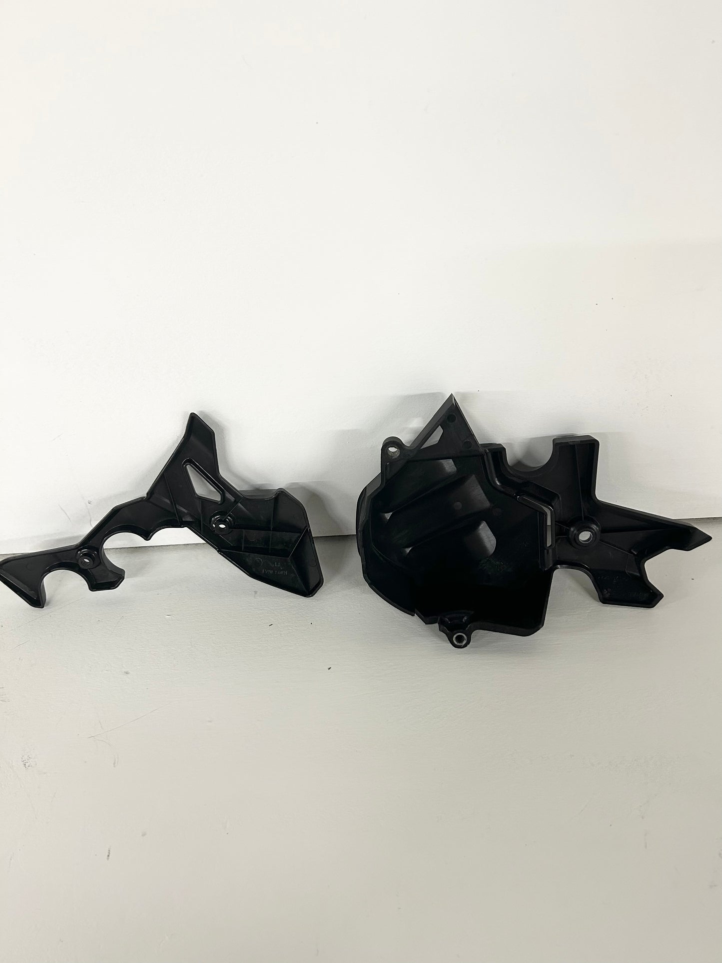 2018 2019 2020 2021 Kawasaki Ninja 400 z400 front sprocket chain guard + right cover ( 001178 )