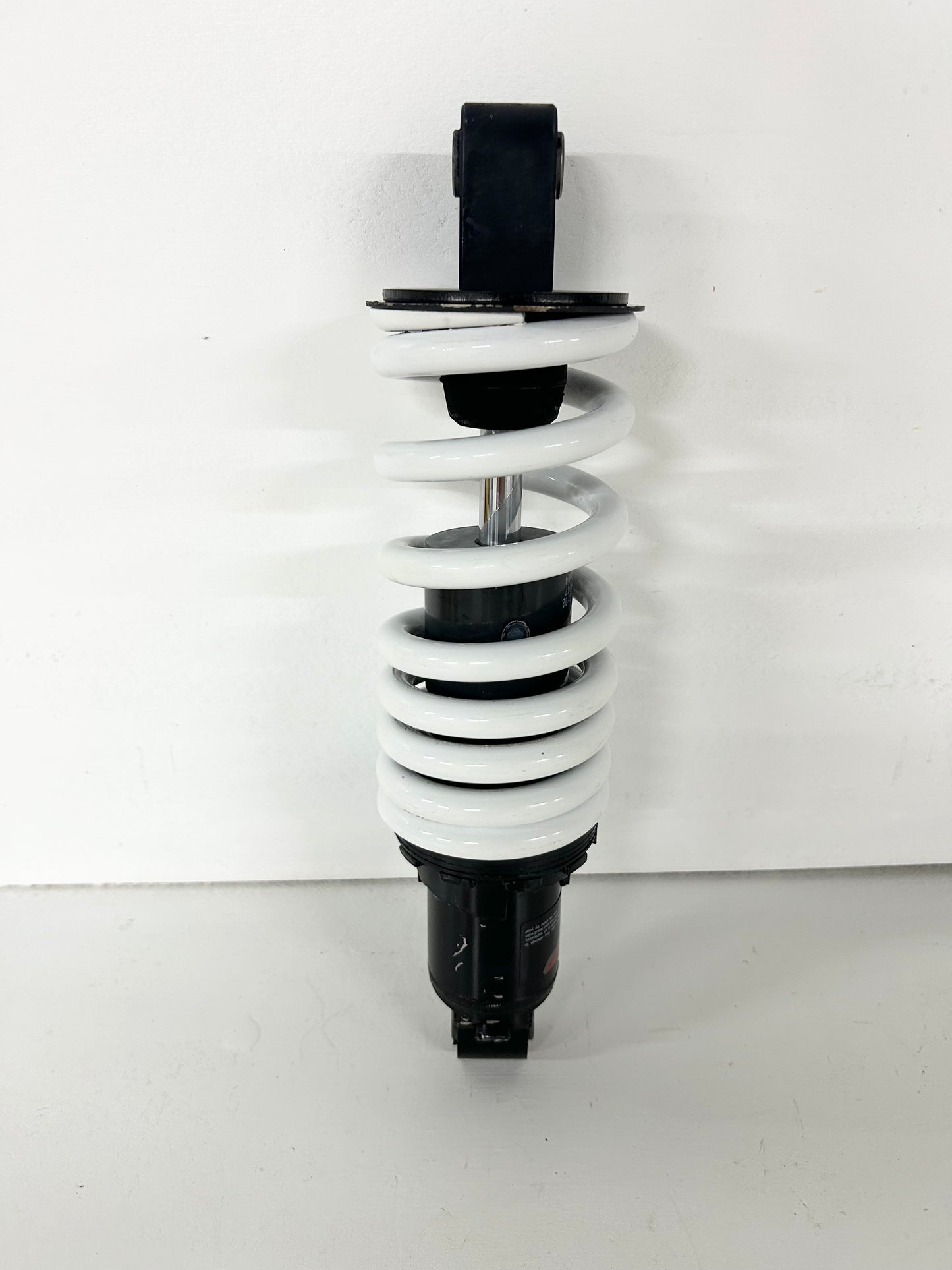 2017 2018 2019 2020 2021 2022 KTM Duke 390 rear shock suspension ( 001150 )