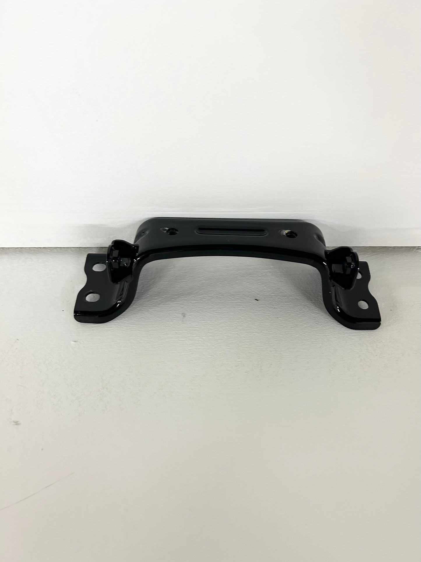 2018 2019 2020 2021 Kawasaki z400 gas tank bracket ( 001174 )